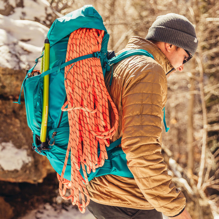 Technical Features Every Climbing Backpack Should Have