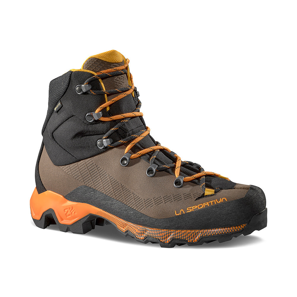 La Sportiva Aequilibrium Trek GTX Boots