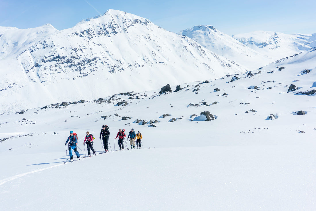 Waterproof vs. Softshell: Choosing the Right Technical Jacket for Backcountry Adventures