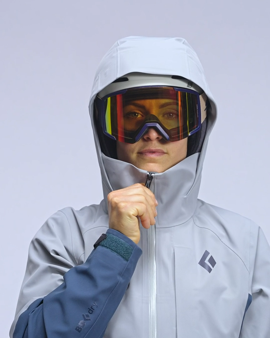 Load video: Black Diamond Recon Stretch Jacket - Women