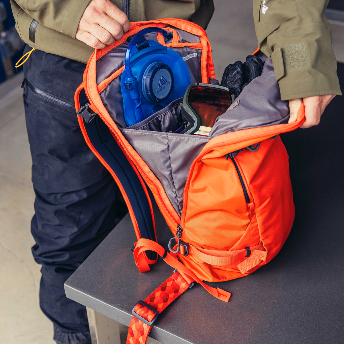 Gregory Verte 18 Ski & Snowboard Backpack